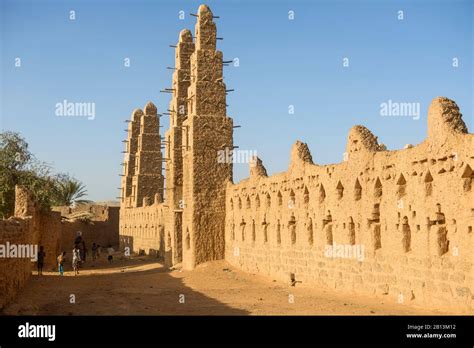 Grand Mosque Of Baniburkina Faso Stock Photo Alamy