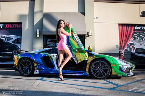Cars And Girls Uniquely Wrapped Lamborghini Aventador Roadster Gtspirit