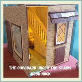 How To Make A Book Nook For Beginners With Bookshelf Insert Patterns Feltmagnet Crafts