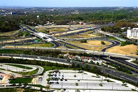 The smithsonian museums, national museums, presidential and war memorials, capitol hill. From how far away can you see your skyline?? (live in ...