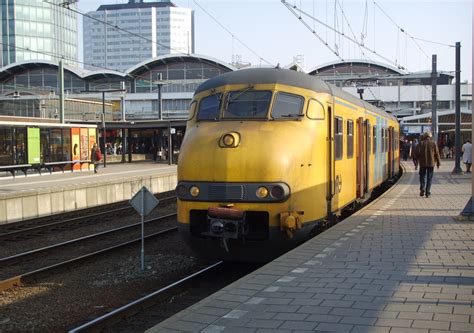 dutch electric trains looking to run entirely on energy produced by wind farms industry tap