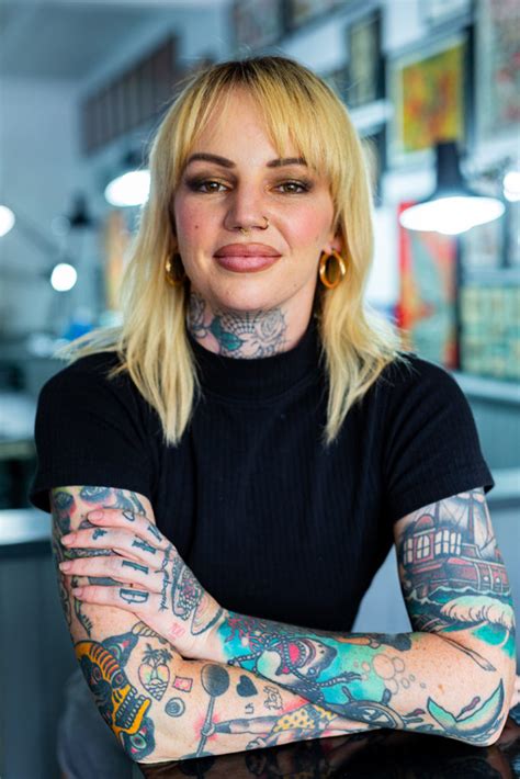 lauren winzer sydney tattoo extraordinaire shares her tattooing tips