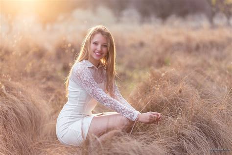 Natural Light By Damianavila Portrait Girl Outdoor Portraits
