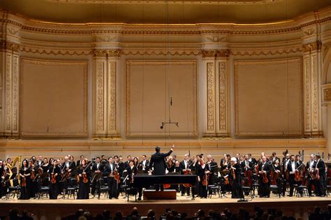 In Search Of Charisma At The New York Philharmonic The New Yorker