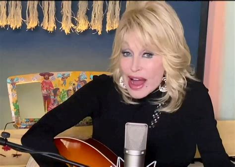 Pics Of Dolly Parton Without Her Wig Dolly Parton Claims To Look Like