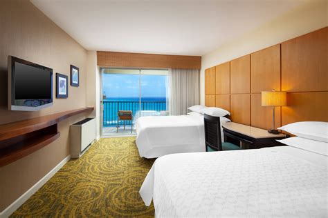 Hotel Rooms And Amenities Sheraton Waikiki
