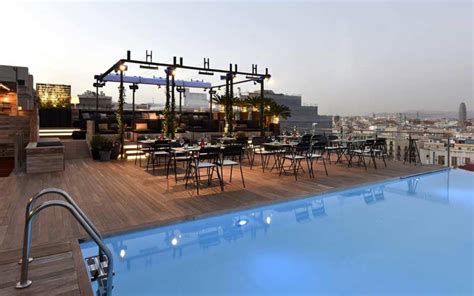 12 Best Rooftop Pools At Hotels In Barcelona [2023 Update]