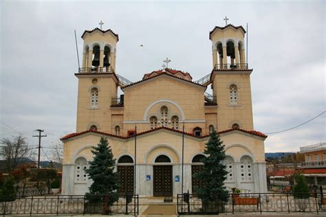 Ίδρυσε το φημισμένο μοναστήρι του, που φέρει το όνομά του από το 1540, πάνω στα ερείπια προϋπάρχοντος ναού, τον. Ι.Ν ΠΡΟΦΗΤΟΥ ΗΛΙΟΥ ΤΟΥ ΘΕΣΒΙΤΟΥ ΛΕΟΝΤΑΡΙΟΥ: ΠΡΟΣΚΥΝΗΜΑΤΙΚΗ ...