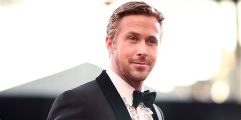 The Best Ryan Gosling Memes From The 2017 Oscars Ryan Gosling Tourist