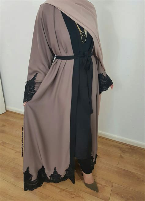 Aaliya Collections Islamic Clothing Abayas Hijabs Jilbabs And Modest Wear Islamic Fashion