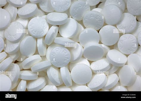 Aspirin Tablets Hi Res Stock Photography And Images Alamy