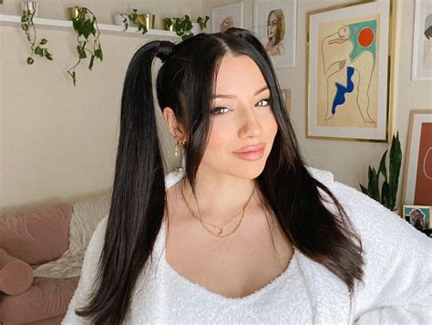 Pigtail Hairstyles To Try In Kembeo