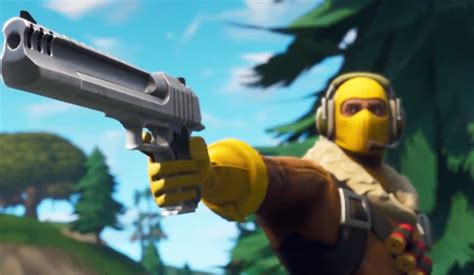 Fortnite Battle Royales Newest Weapon Is A Hand Cannon Dot Esports