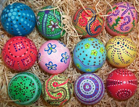 Hand Painted Easter Egg Dots Creative Ads And More