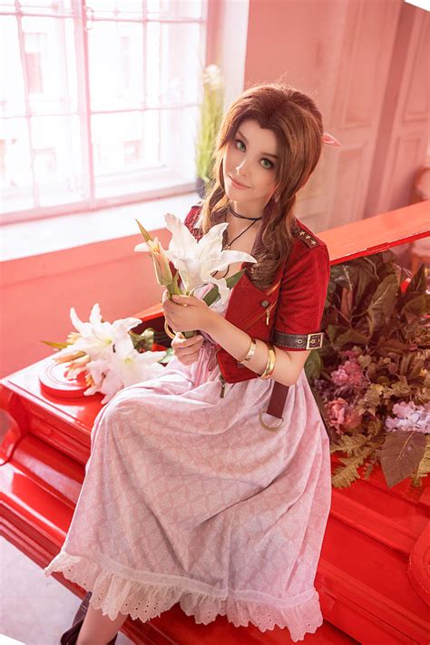 Aerith Gainsborough From Final Fantasy 7 Daily Cosplay Com