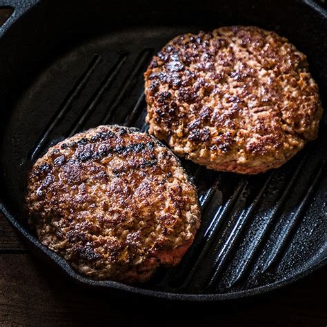 Comment assaisonner une viande ? Comment cuire un steak haché ? | FAQ | Charal