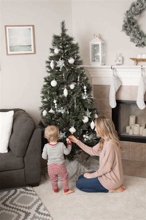 Christmas Home Tour 2018: Traditional Vintage Southern Home