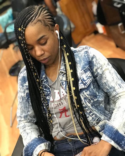 Even if you tend to ignore the act of most limitless hairstyling possibilities, almost all hairstyle trends are based on long hair. Trending Ghana Weaving 2020: Beautiful Braiding Hairstyle Trends You have not Tried.
