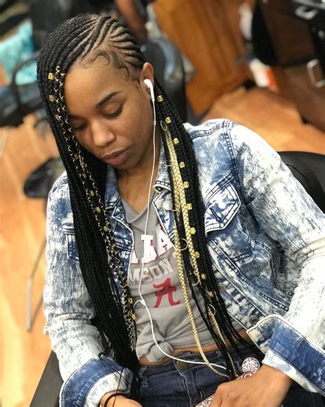 Ghana braids are one hairstyle any woman with black hair should try. Trending Ghana Weaving 2020: Beautiful Braiding Hairstyle ...
