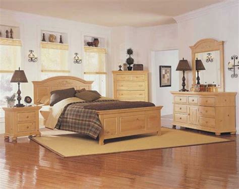 Find Broyhill King Bedroom Set
