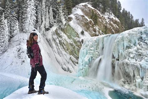 Hiking Wapta Falls In Winter Yoho National Park The Holistic Backpacker