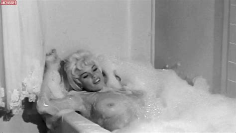 Jayne Mansfield Nude Pics Página 1