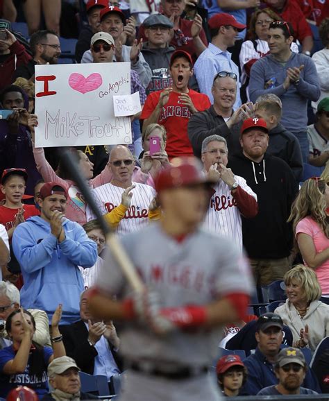 Mike Trouts Hometown Celebrates Rare Chance To See Him Play Los