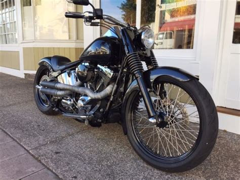 Here you can find such useful information as the fuel capacity, weight, driven wheels, transmission type, and others data according to all known model trims. 2011 HARLEY-DAVIDSON Softail Deluxe CUSTOM!!!