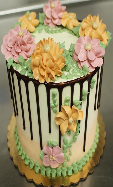 Unique Wedding Cakes Unique Weddings Cake Decorating Tips Cake Art Beautiful Cakes Special