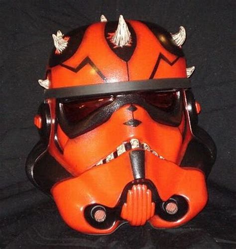 20 Striking Star Wars Helmets