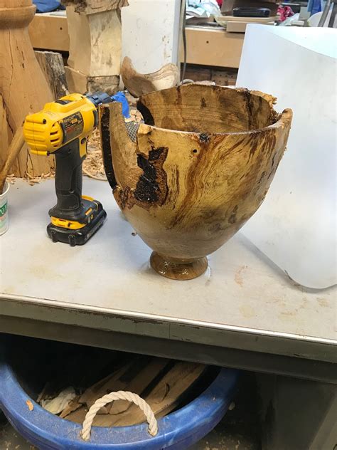 Pin Oak Burl Vase Complete Ready To Be Put In The Pentacryl Bowl