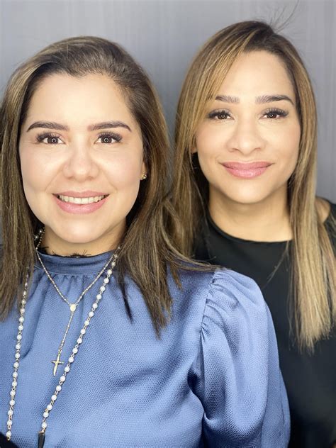 milagros paba y andrea acosta se especialistas en belleza facial art miami magazine