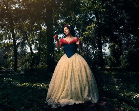 gorgeous photos show disney princesses reimagined years later as queens huffpost