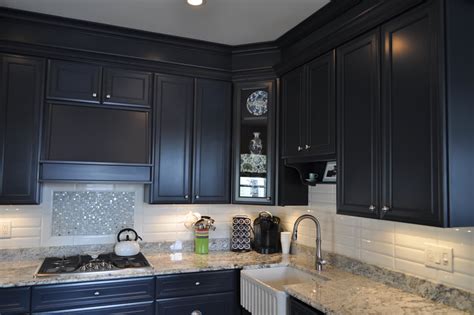 Ygk is a kitchen and bathroom cabinetry full service renovation company based in boston massachusetts, with 4 locations in newton, framingham, burlington and weymouth. South Boston New Kitchen Cabinets and Countertop