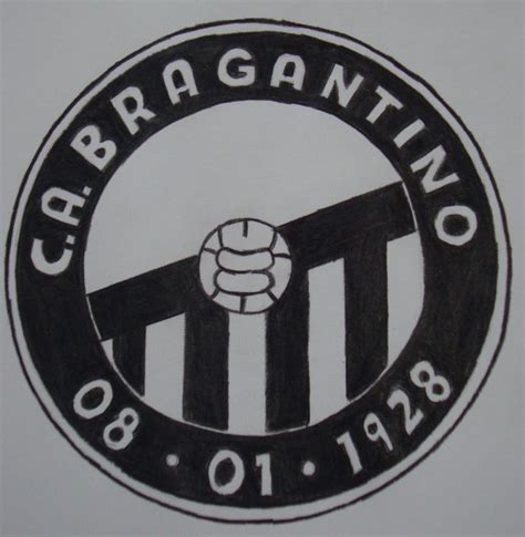 O bragantino divulgou neste dia 1º de janeiro o escudo e o nome que passará a usar a partir de 2020. Novos Escudos Futebol: C.A Bragantino