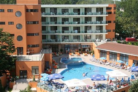 Compare all properties · new discounts daily · save up to 50% Litoralul pentru toti - All Inclusive in Romania! » Blogul ...