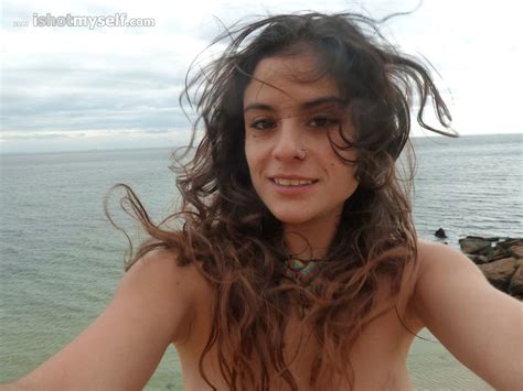 Seks zdjęcia na plaży brunety latynoski PORNO FOTKI Wielkie cyce