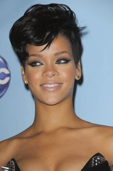 Men Women Hairstyles Rihanna Short Hairstyles