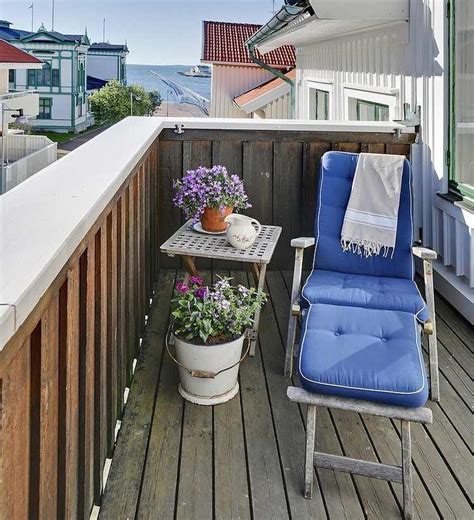 Sichtschutz balkon holz google suche kleiner balkon garten balkon sichtschutz balkon dekor. Balkon Sichtschutz aus Holz - 50 Ideen für Balkongestaltung