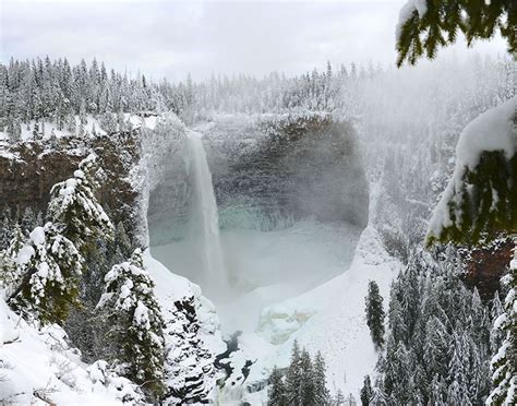 Helmcken Falls In Bc Canada Looks Incredible No Matter What The Season