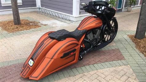 Pin By Soul On Iron On Victory Bagger Victory Motorcycles Victory