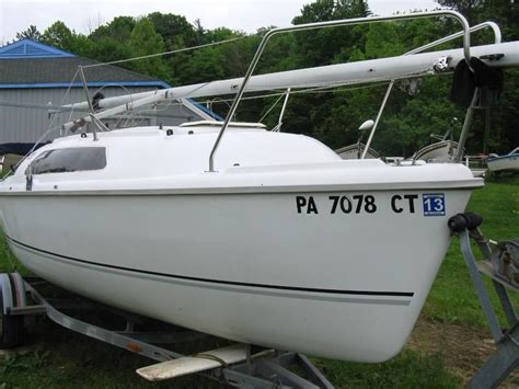 2002 Hunter Marine 212 Located In Pennsylvania For Sale Sailboats For