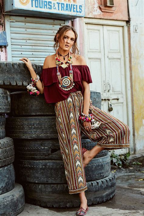 Take A Bohemian Road Trip With Tree Of Life Look Hippie Chic Looks