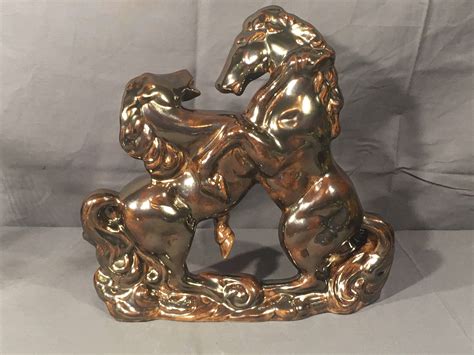 Vintage Horse Statue Decorative Fighting Stallions Statue Brown