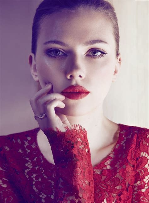 Scarlett Johansson Red Lipstick Rink Actress Scarlett Johansson