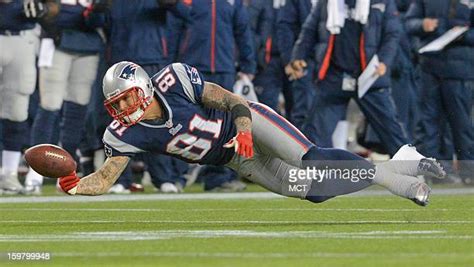 Aaron Hernandez American Football Player Pictures Photos And Premium