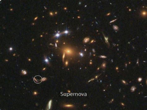 Esa Hubble Captures A Quintuple Quasar