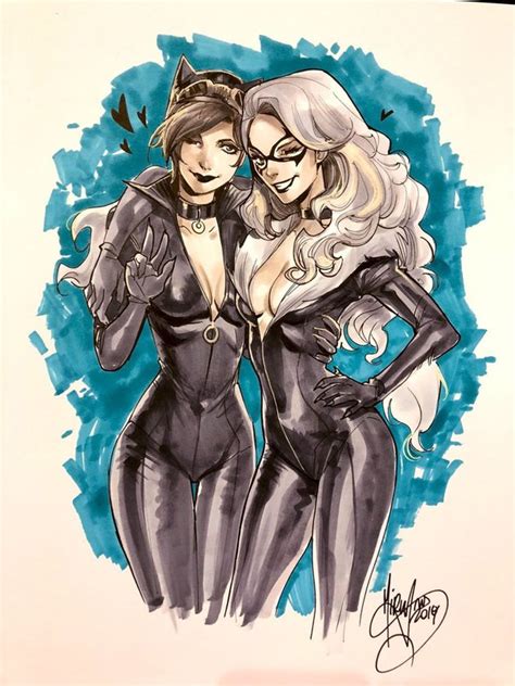 Black Cat And Catwoman Kissing