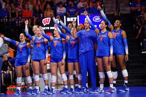 Photo Gallery 3 Florida Gators Volleyball Falls To 1 Wisconsin