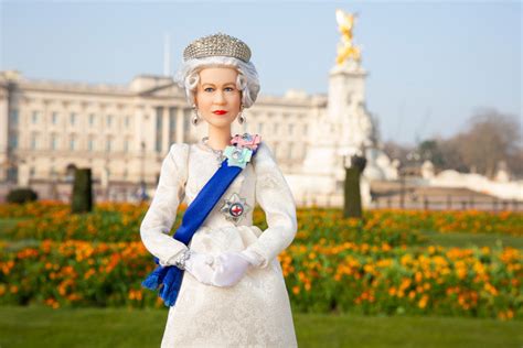 Mattel Creates Barbie Doll For Queen Elizabeths Platinum Jubilee